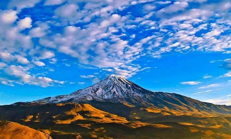 صعود به قله دماوند