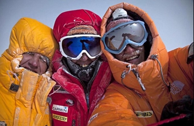 اولین صعود زمستانی گاشربروم ۲