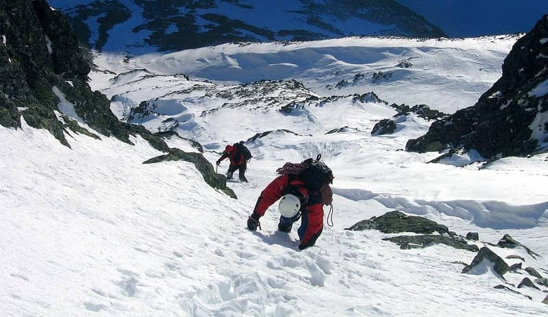 چگونه یک کوهنورد حرفه ای شویم؟