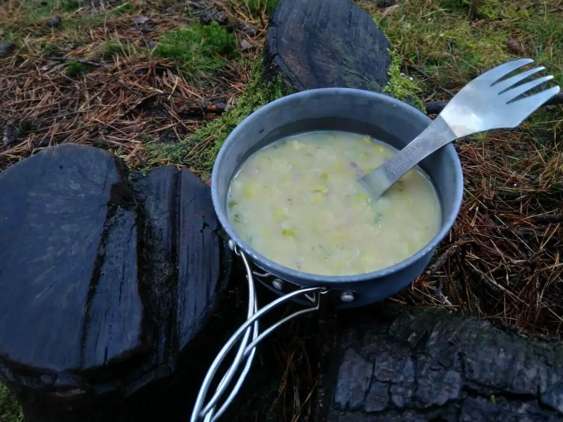 سوپ آماده برای کوهنوردی: مفید یا بی فایده!