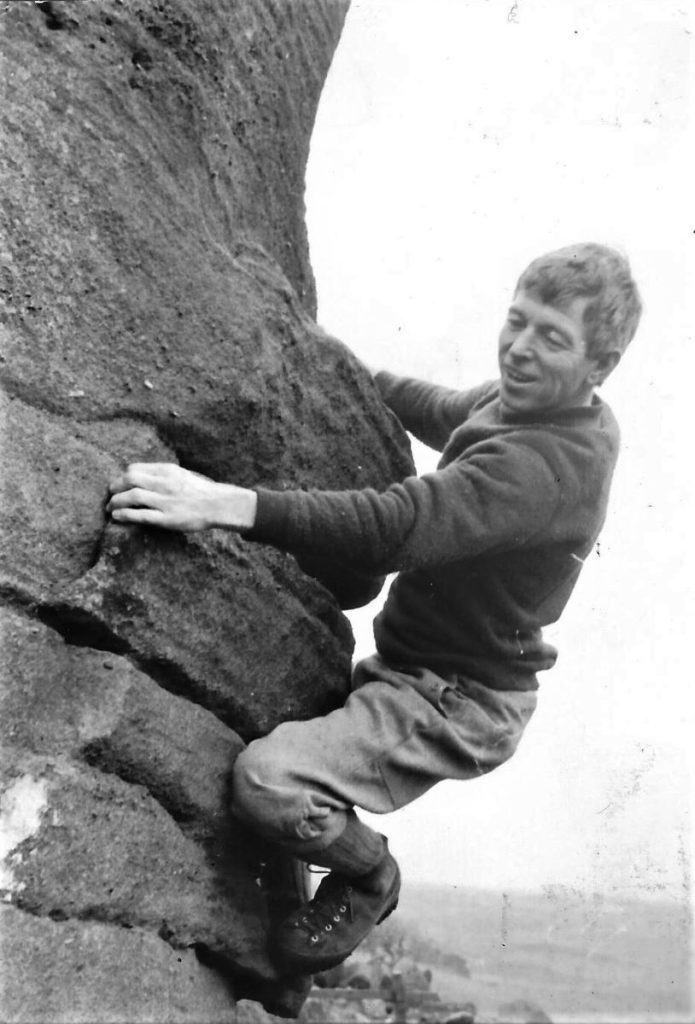 جوزف براون سی بی ای، کوهنورد انگلیسی (26 سپتامبر 1930- 15 آوریل 2020) به عنوان یکی از پیشگامان کوهنوردی جهان در دهه های 1950 تا اوایل 1960 شناخته می شود. او به همراه همنورد خود دان ویلانز، از نسل جدید کوهنوردان بریتانیایی پس از جنگ جهانی دوم محسوب می شد که از طبقه کارگر برخاسته بودند. این برخلاف روال پیش از جنگ بود که در آن افراد طبقه متوسط و بالای جامعه بریتانیا به ورزش تسلط داشتند.