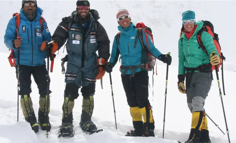 winter nanga climbers
