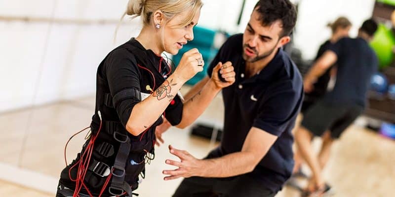 روش ورزشی EMS یا تحریک الکتریکی عضلات: مزایا و معایب