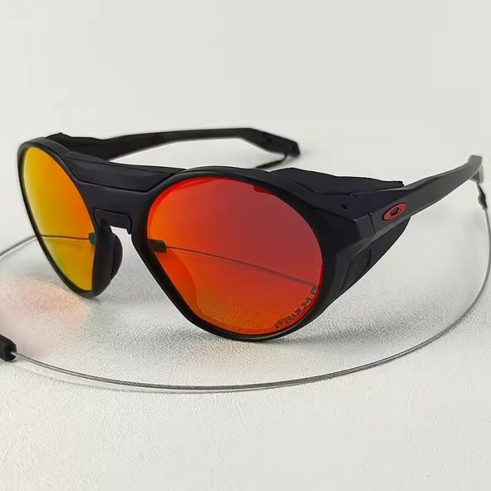 عینک آفتابی اوکلی مدل کلیفدن oakley clifden