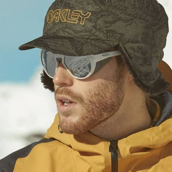 عینک آفتابی اوکلی مدل کلیفدن oakley clifden