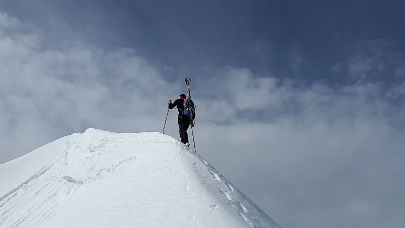 111149 backcountry skiiing 2289970 1920