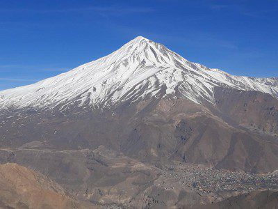 قله گل اندام؛ معرفی، راهنمای صعود و درجه سختی