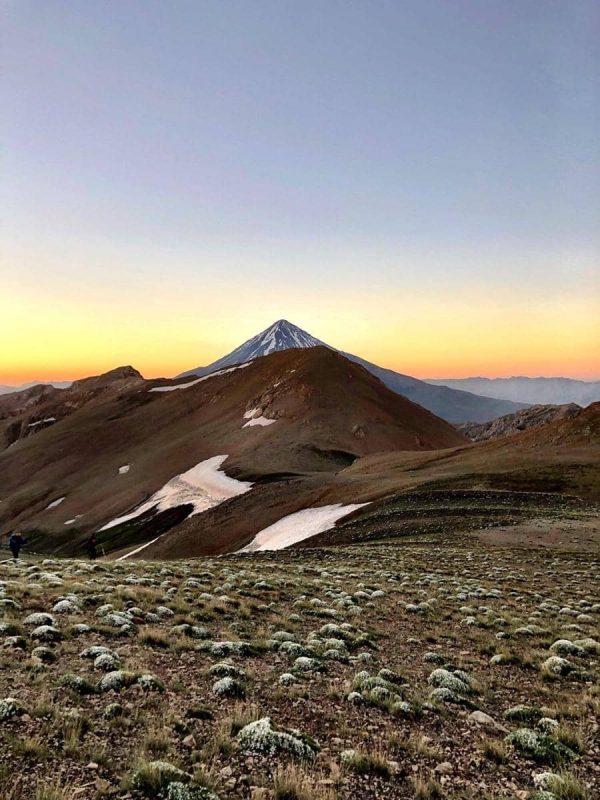 دوخواهرون ۴۳۰۰ متری؛ راهنمای صعودی طولانی و چالشی
