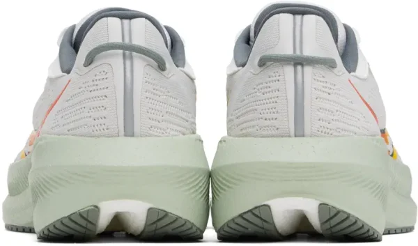 کفش ساکونی تریومف ۲۱ (Saucony Triumph 21) - Image 7