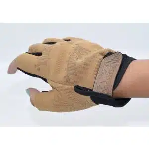 دستکش تاکتیکال نیم‌انگشتی مکانیکس