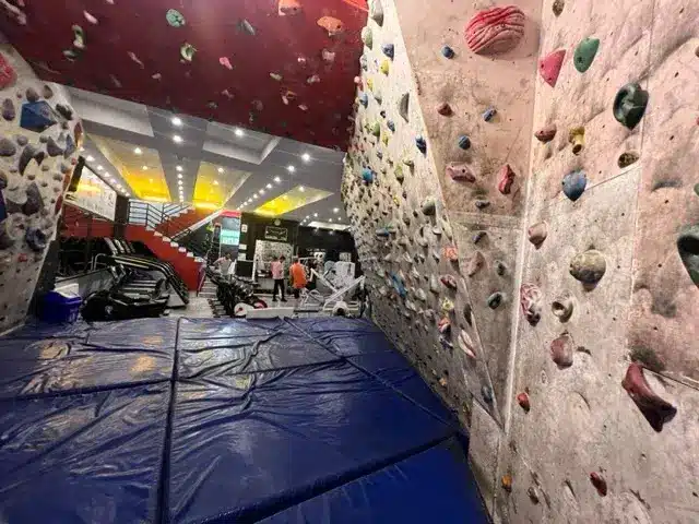 این باشگاه، تنها باشگاه تاکتیکال تهران است!