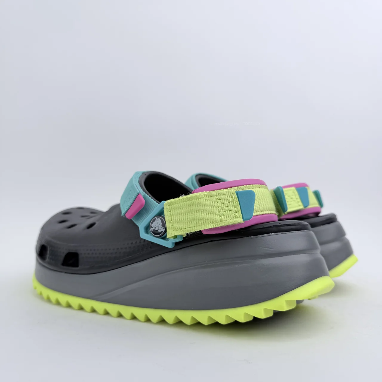 صندل کراکس زنانه مدل هایکر بلک گرین (BLKGRN) Classic Hiker Clog - Image 8