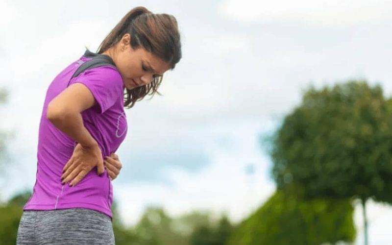 ۷ علت کمردرد بعد پیاده‌روی (و راهکارهای علمی برای پیشگیری)
