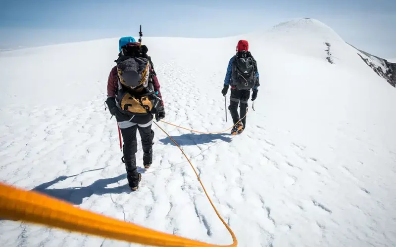 MountBakerIntroMountaineering_NWAG_Tile