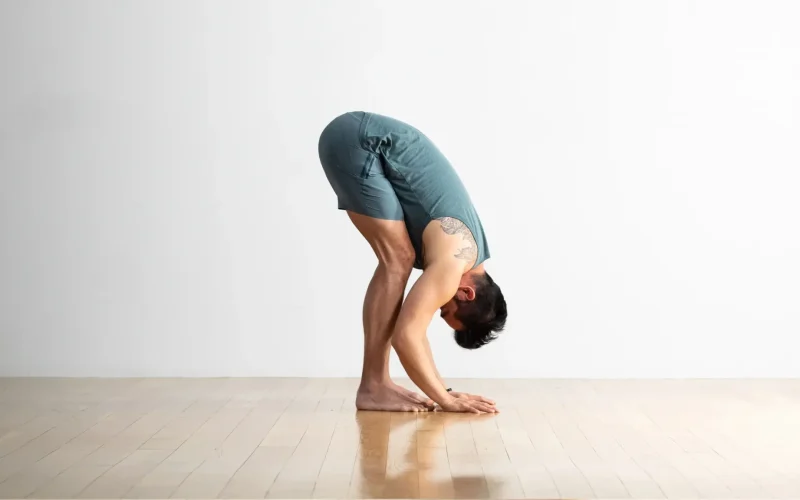 Uttanasana-Pose_Mod-1_Andrew-Clark_2400x1350