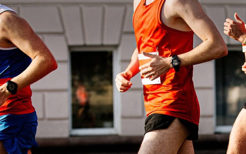 حرکت بازو ها در دویدن