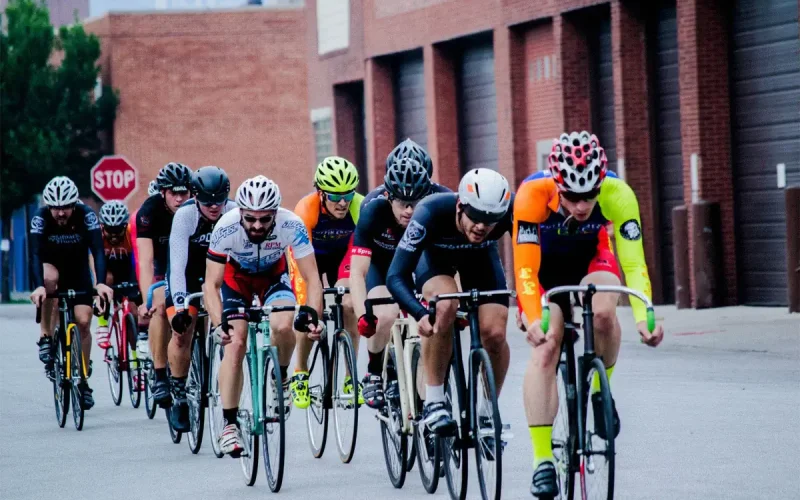 سن مسابقات دوچرخه سواری