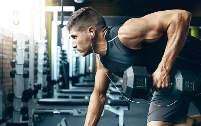 در-باشگاه-بدنسازی-چگونه-تمرین-کنیم